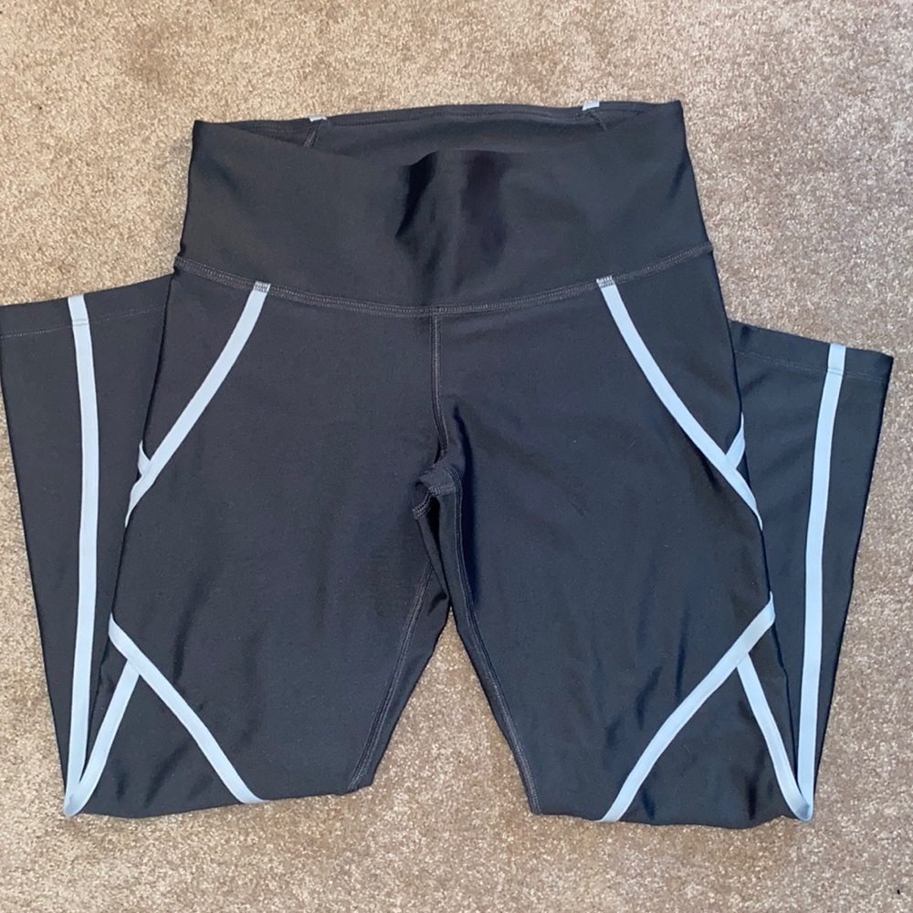 Under Armour Cropped Leggings
